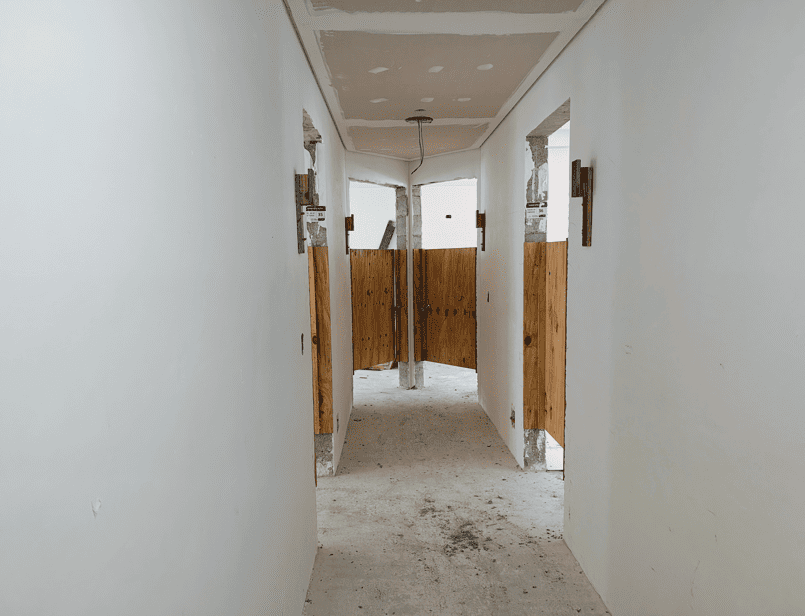 Instalação de Portas de sacrifício nas unidades das Torres  – 7 e Torre – 8