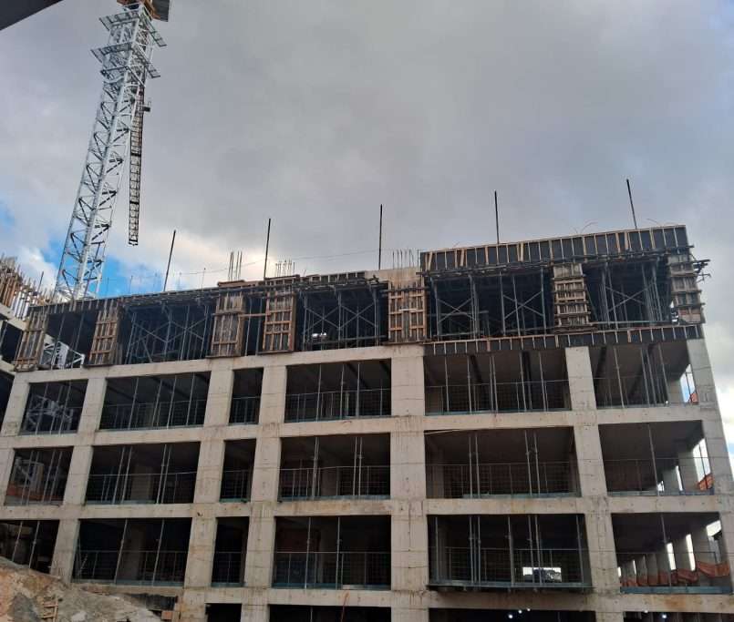 Locação de pilares do Átrio ao 1º pavimento - 05/2025