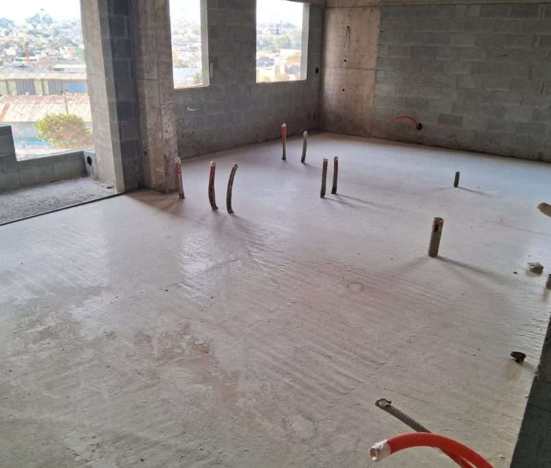 Contrapiso autonivelante executado 08-2025