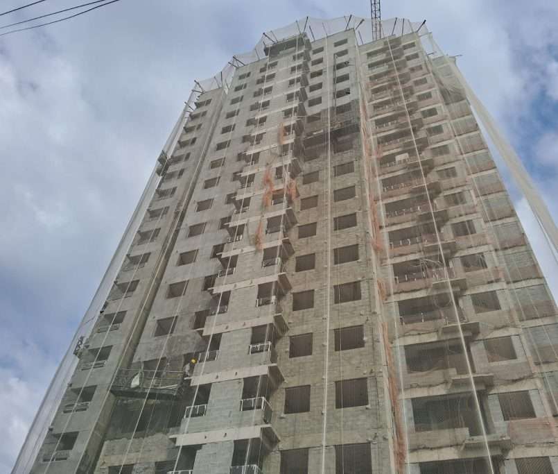 Execução de revestimento externo em argamassa - 11-2025