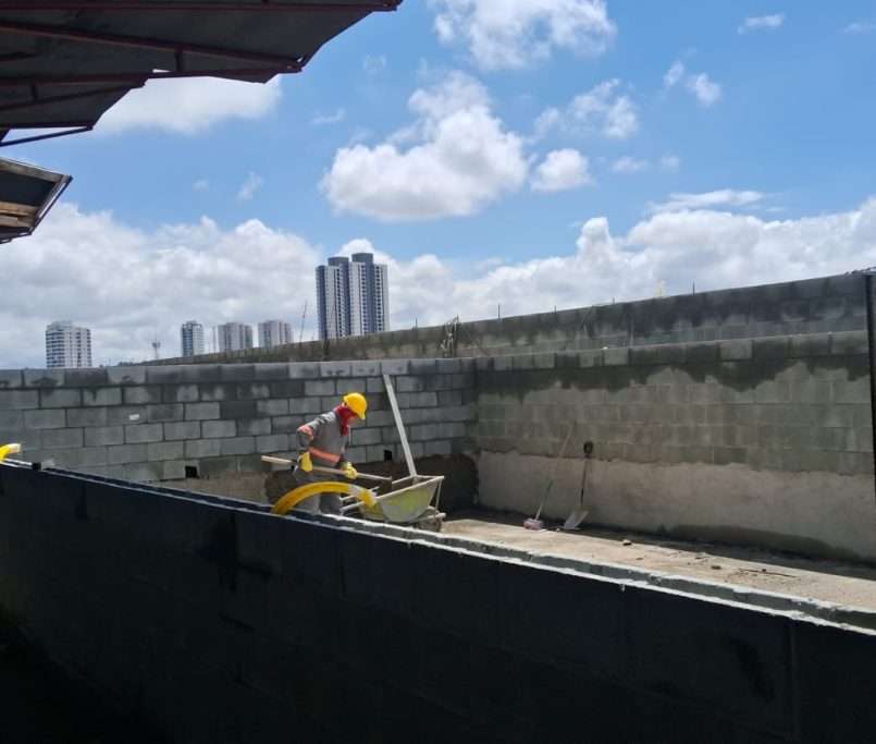 Átrio - Quadra e piscina  Torre 2 - 01-2026