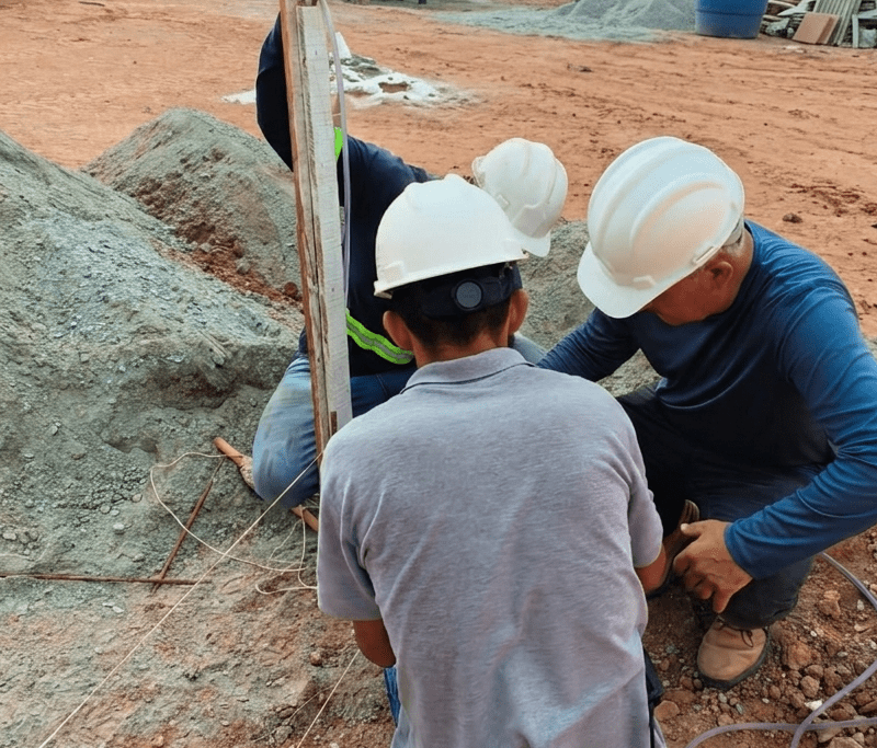 Marcação para execução das guias da pavimentação em frente as torres 07 e 08 - 02-2026